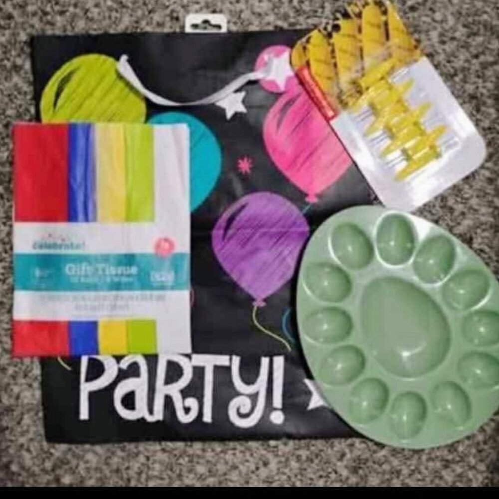 Party Suppies, Corn On The Cob Skewers, Deviled Egg Tray & Elmers Glue Gun/ NEW!